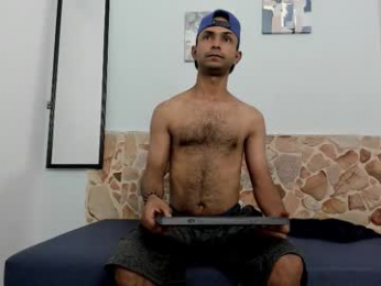 pitu_55 webcam model stream image