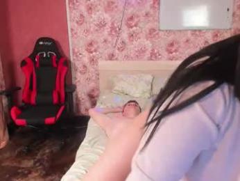 hungrybunny999 webcam model stream image