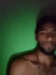loganwollf webcam model stream image