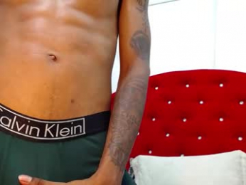 kevinhoo_ webcam model stream image
