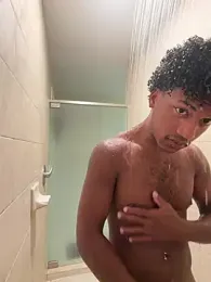 Angel_raphael69 webcam model stream image