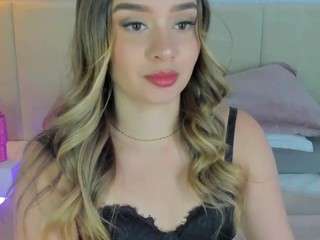 sofia-pamela1 webcam model stream image