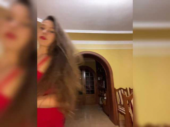 Potifays webcam model stream image