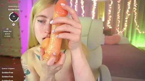 MelaniiePlay webcam model stream image