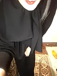 Rawya-34 webcam model stream image