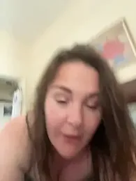 laceygreen webcam model stream image