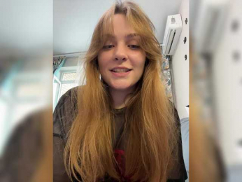 MiaMey webcam model stream image