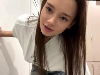 hoaarisa webcam model stream image