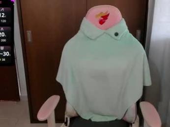 isadolll webcam model stream image