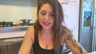 Luna_06 webcam model stream image