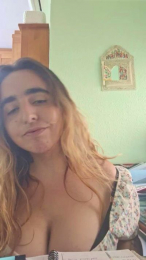 BlackApple_ webcam model stream image