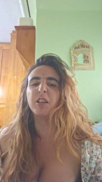 BlackApple_ webcam model stream image
