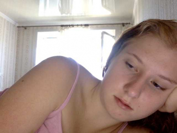 Asya16 webcam model stream image