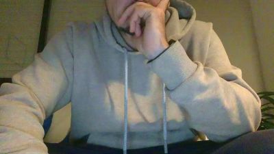 Bretonmili webcam model stream image