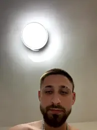 omarito100 webcam model stream image