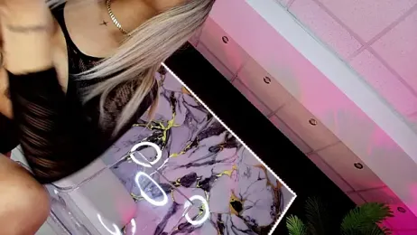 yuukenzi webcam stripchat model stream image