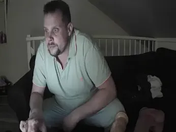 YourLoveBoyKevin webcam model stream image