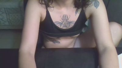 Docinhodeuva webcam cam4 model stream image