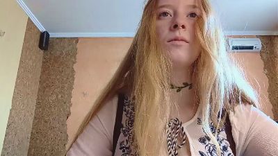 MickeyAnway webcam cam4 model stream image