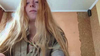 MickeyAnway webcam cam4 model stream image