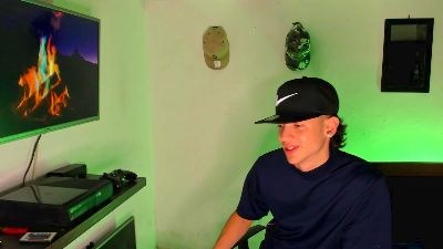 Dimitri_Higth webcam model stream image