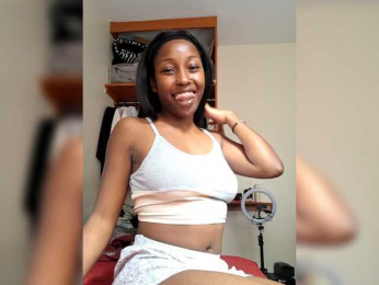 Lollyeve webcam model stream image