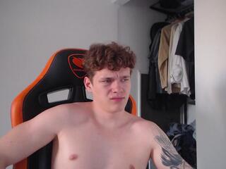 Dany Davis webcam model stream image