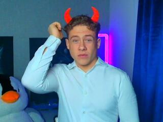 Zeke Carter webcam model stream image