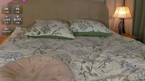 DominikaElis webcam model stream image