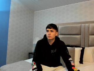 Anthony Riverss webcam model stream image