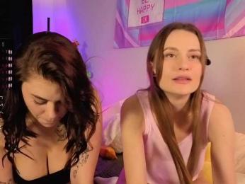 Mari8mira webcam bongacams model stream image