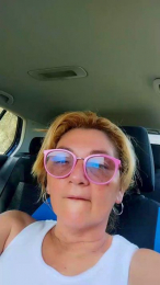 milfsexy1 webcam model stream image