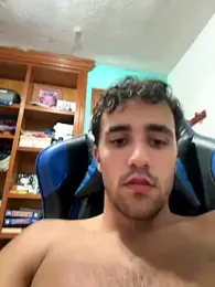 aavrdvh33 webcam model stream image