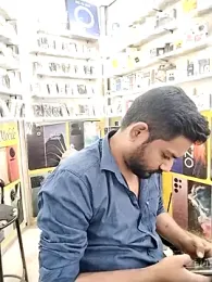 avi007p webcam model stream image