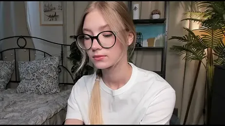 ChinBonnell webcam model stream image