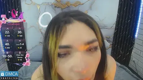 MaeveKuro webcam model stream image
