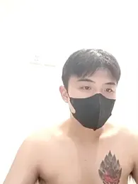 duchuutran201 webcam model stream image
