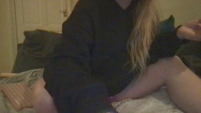 CinnaKiss webcam model stream image