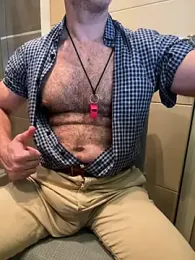 Coach_85 webcam stripchat model stream image