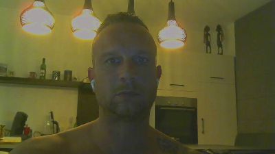 Sense084 webcam model stream image