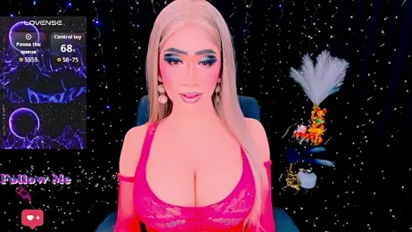 Gifted_loveLy_Dutchii webcam model stream image