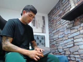 Lucius Williams webcam flirt4free model stream image