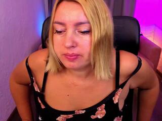 Rita Bomb webcam model stream image