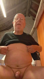 robert42 webcam model stream image