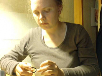 Frummi webcam model stream image