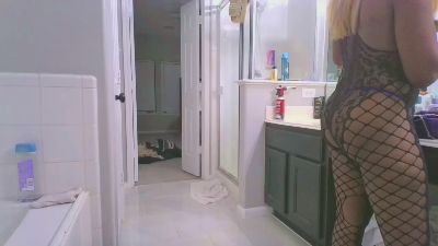 UsAlways572 webcam model stream image