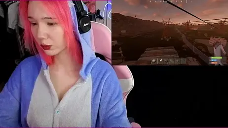 Maya_Viola webcam model stream image