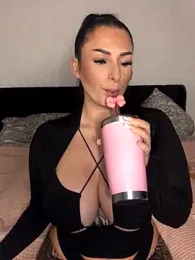 Mia-Bremer webcam model stream image