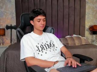 Ethan Lowell webcam model stream image