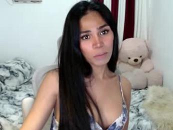 tiara_gurl16 webcam model stream image